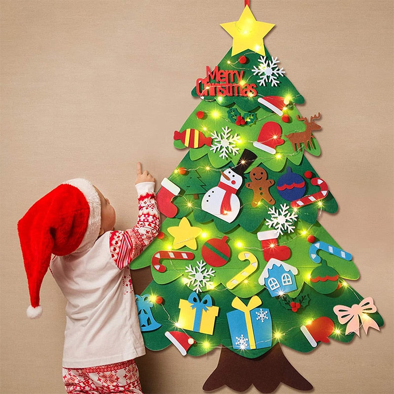 DIY Felt Christmas Tree
